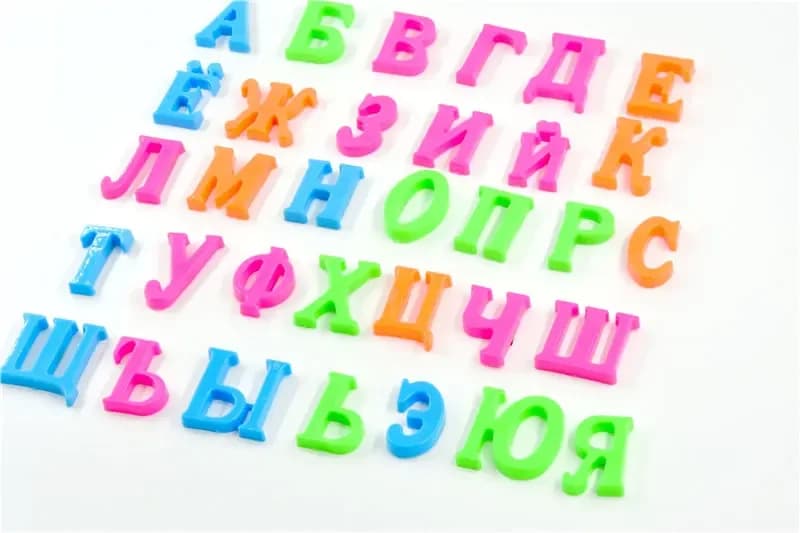 Plastic Russian Magnetic Alphabet Letters Stickers Fridge Refrigerator Message Board for Kids Educational Language Learning Toys